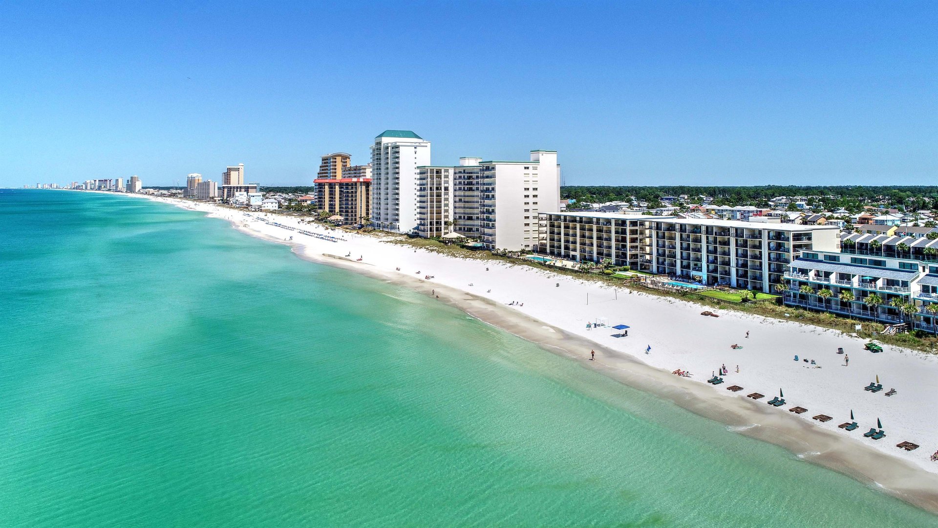 Mariner West is located directly on the Worlds Most Beautiful Beaches