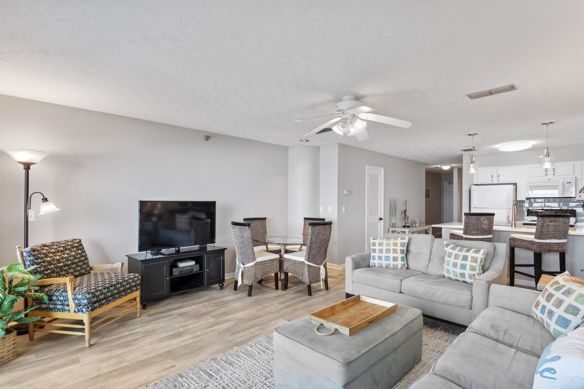 Destin Seafarer 107 5