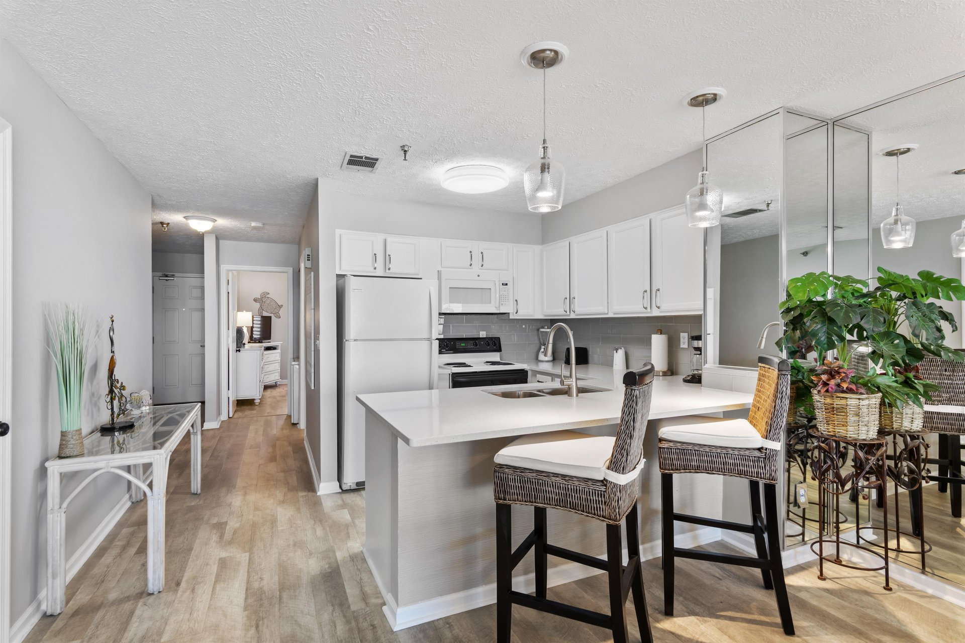 Destin Seafarer 107 6