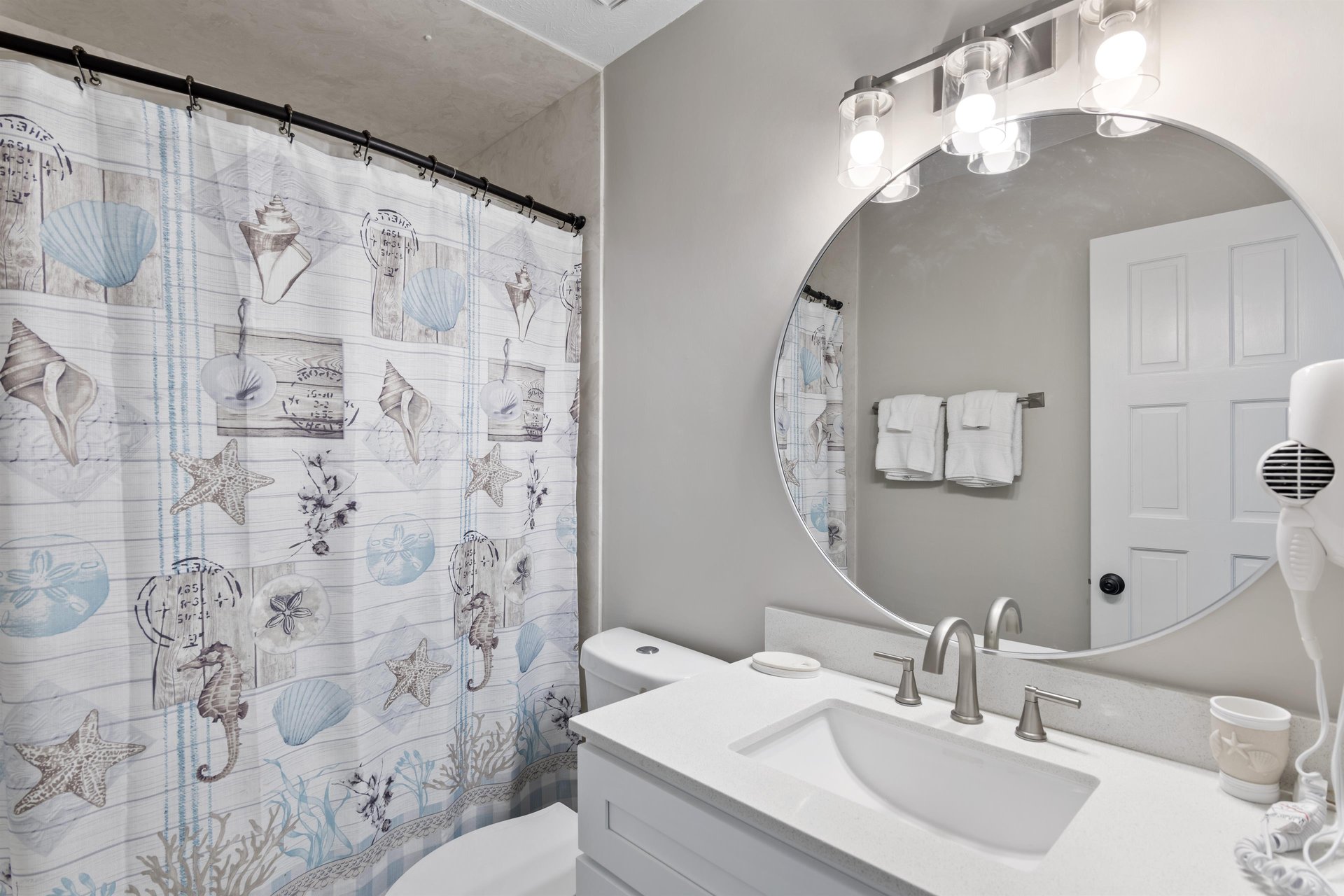 Destin Seafarer 107 9