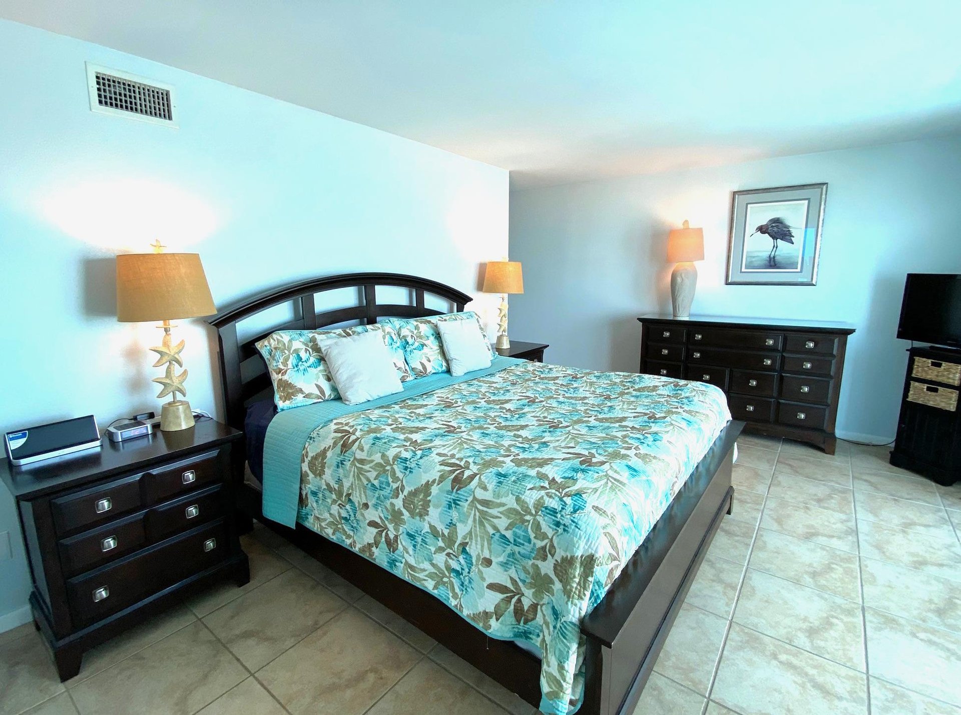 Tristan Towers 10B 11