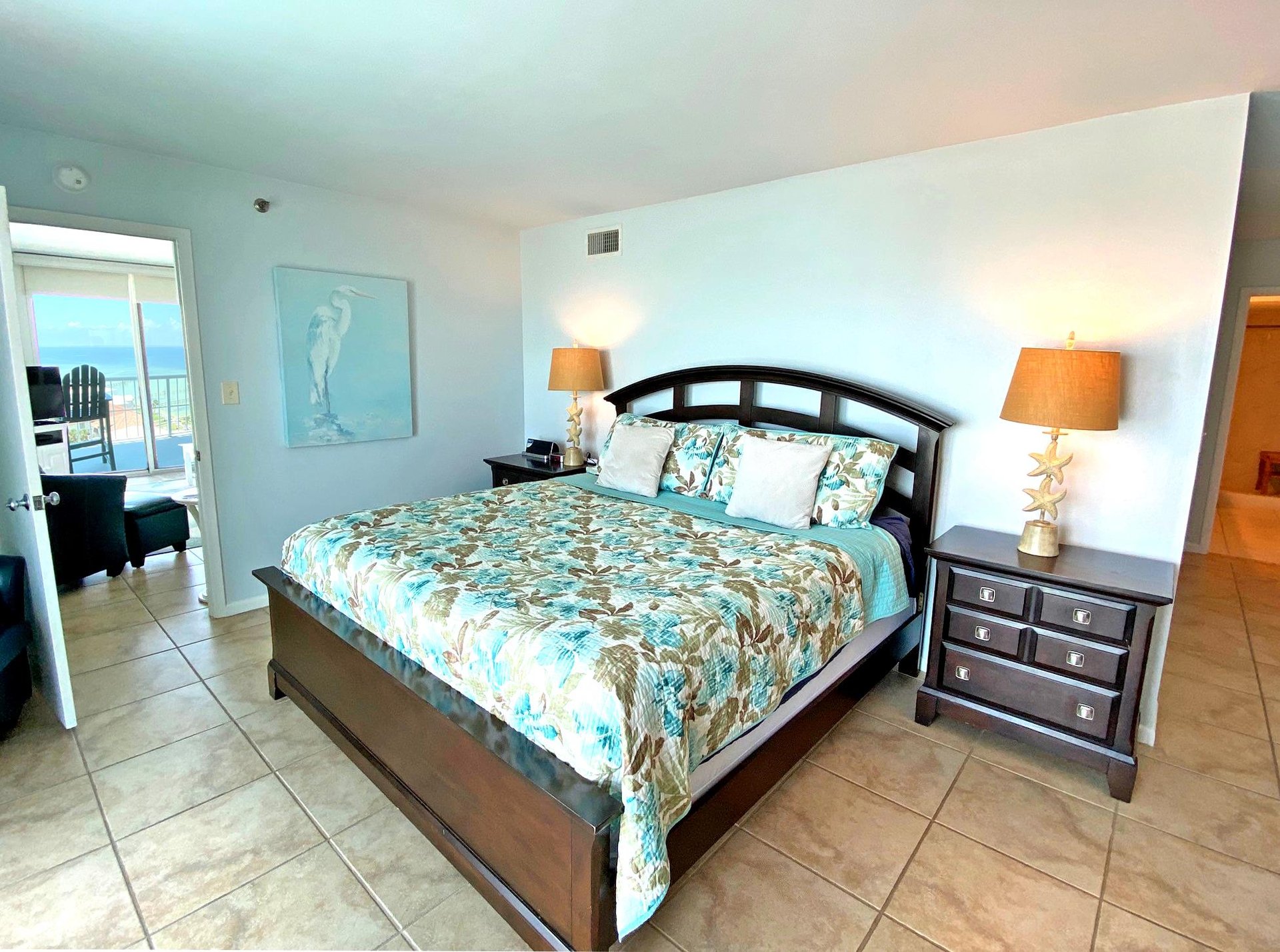 Tristan Towers 10B 13