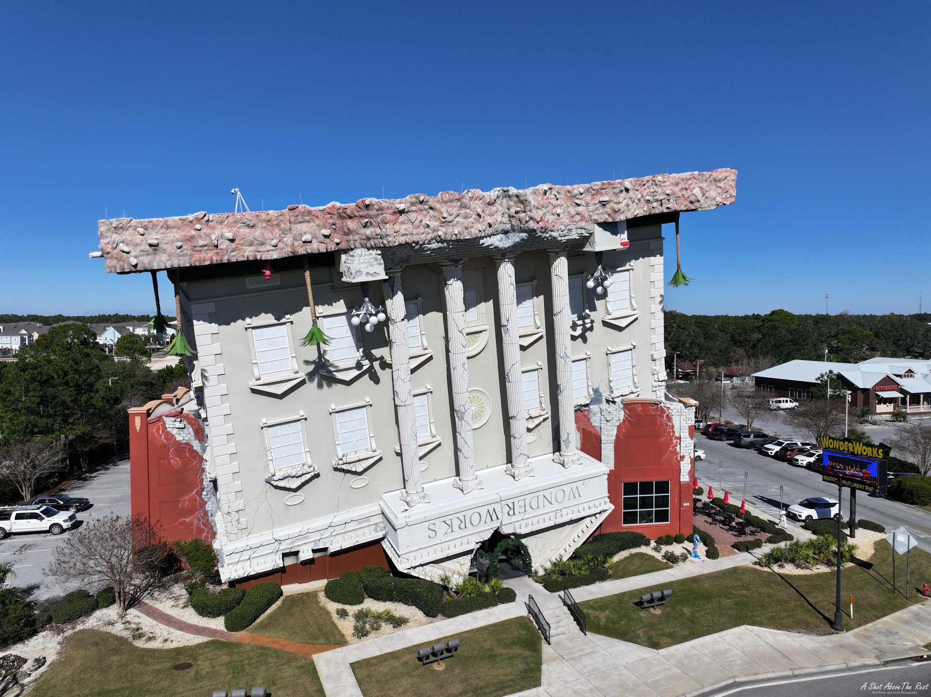 Book this property and get one FREE ticket to multiple local attractions EVERY DAY of your stay