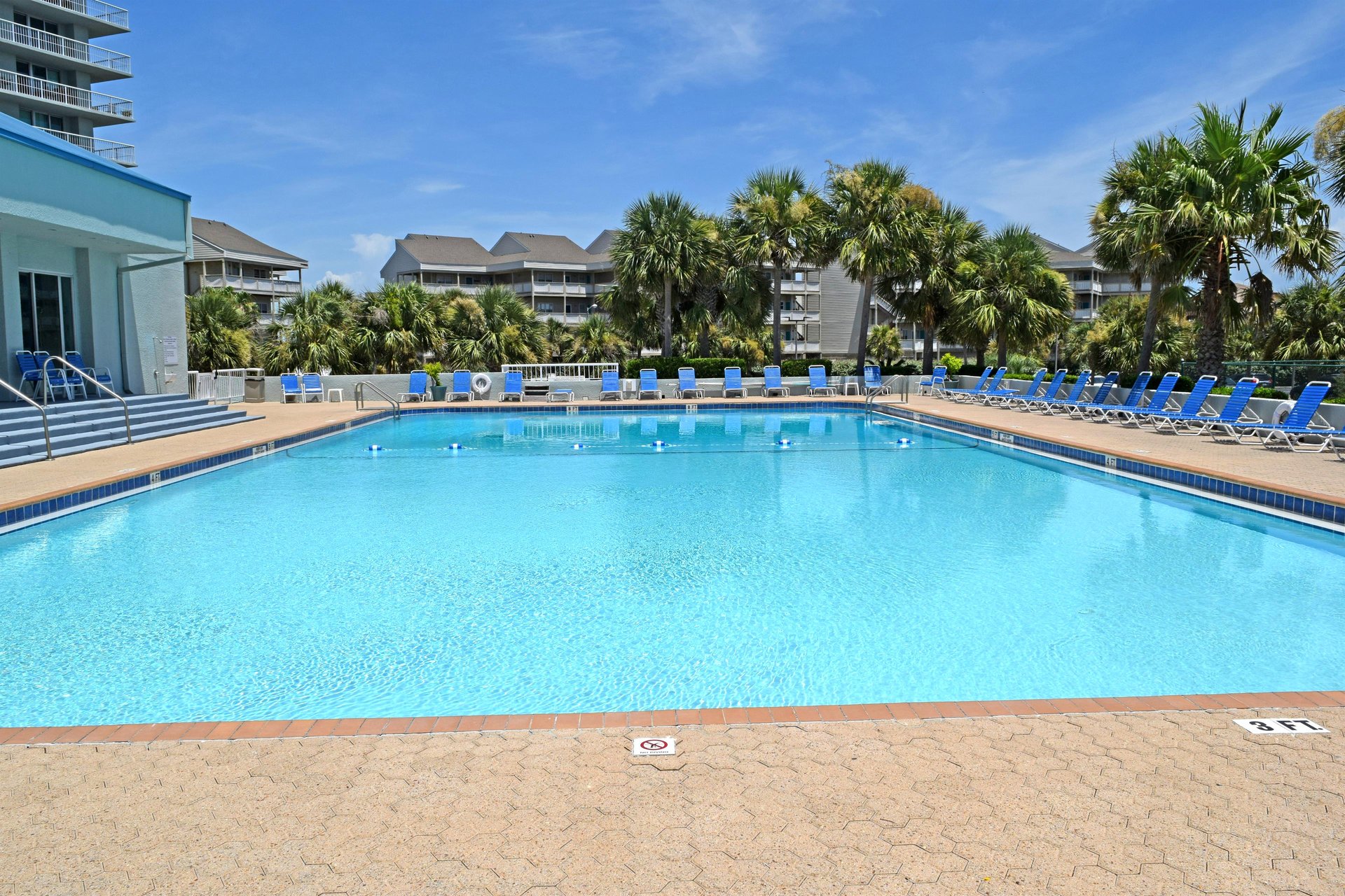 Tristan Towers 10B 29