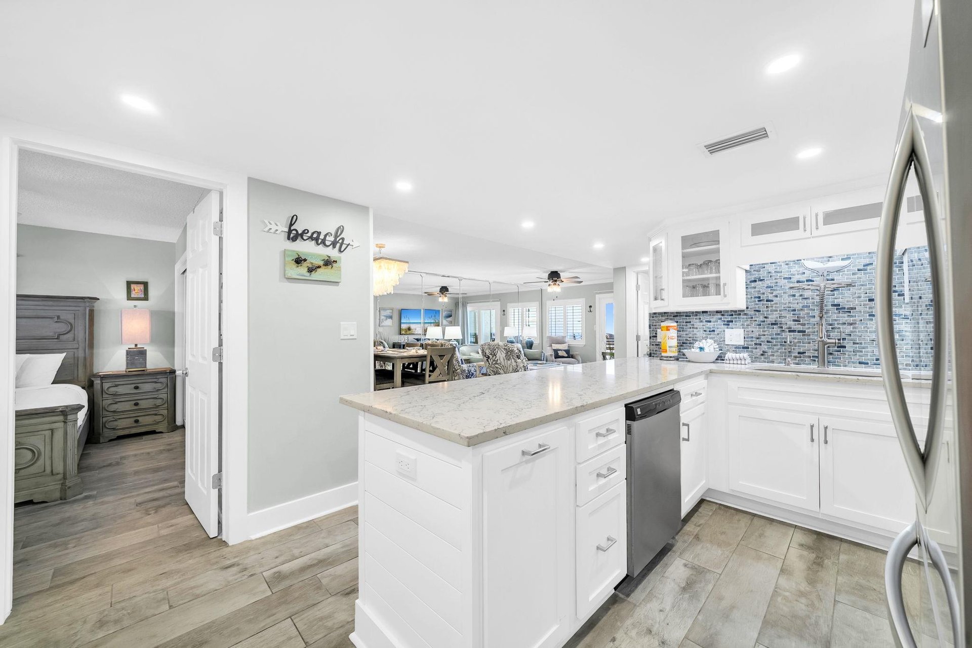 Entry way to kitchen