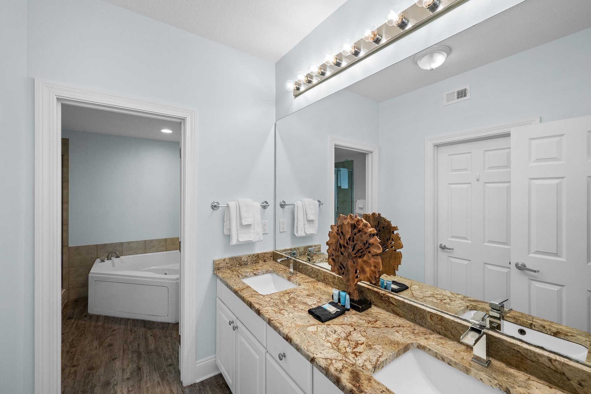 San Carlos 1705  Gulf Shores, AL  Signature Properties