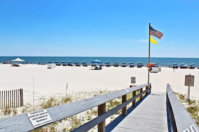 San Carlos 1705  Gulf Shores, AL  Signature Properties