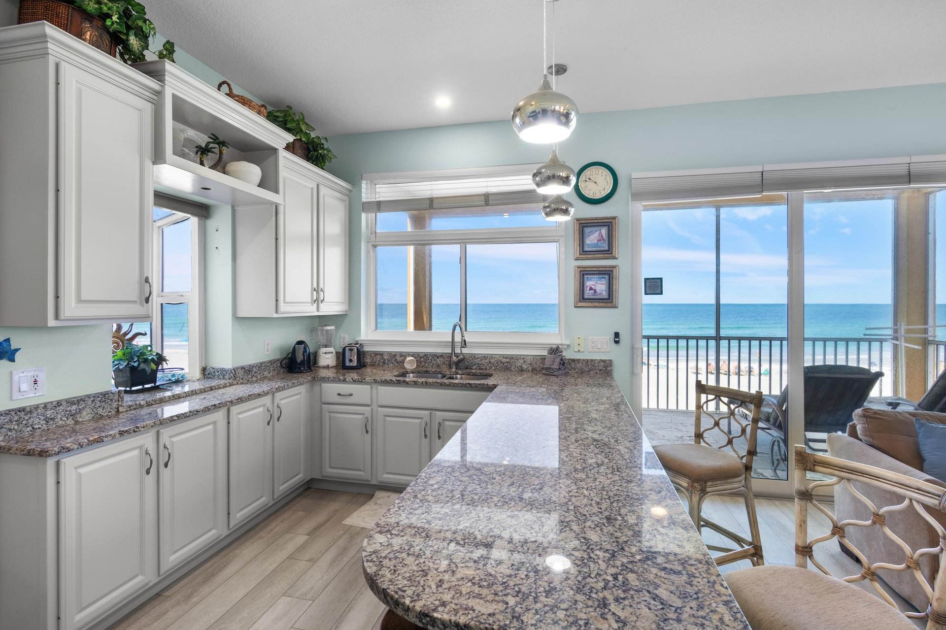 Kitchen, Breakfast Bar