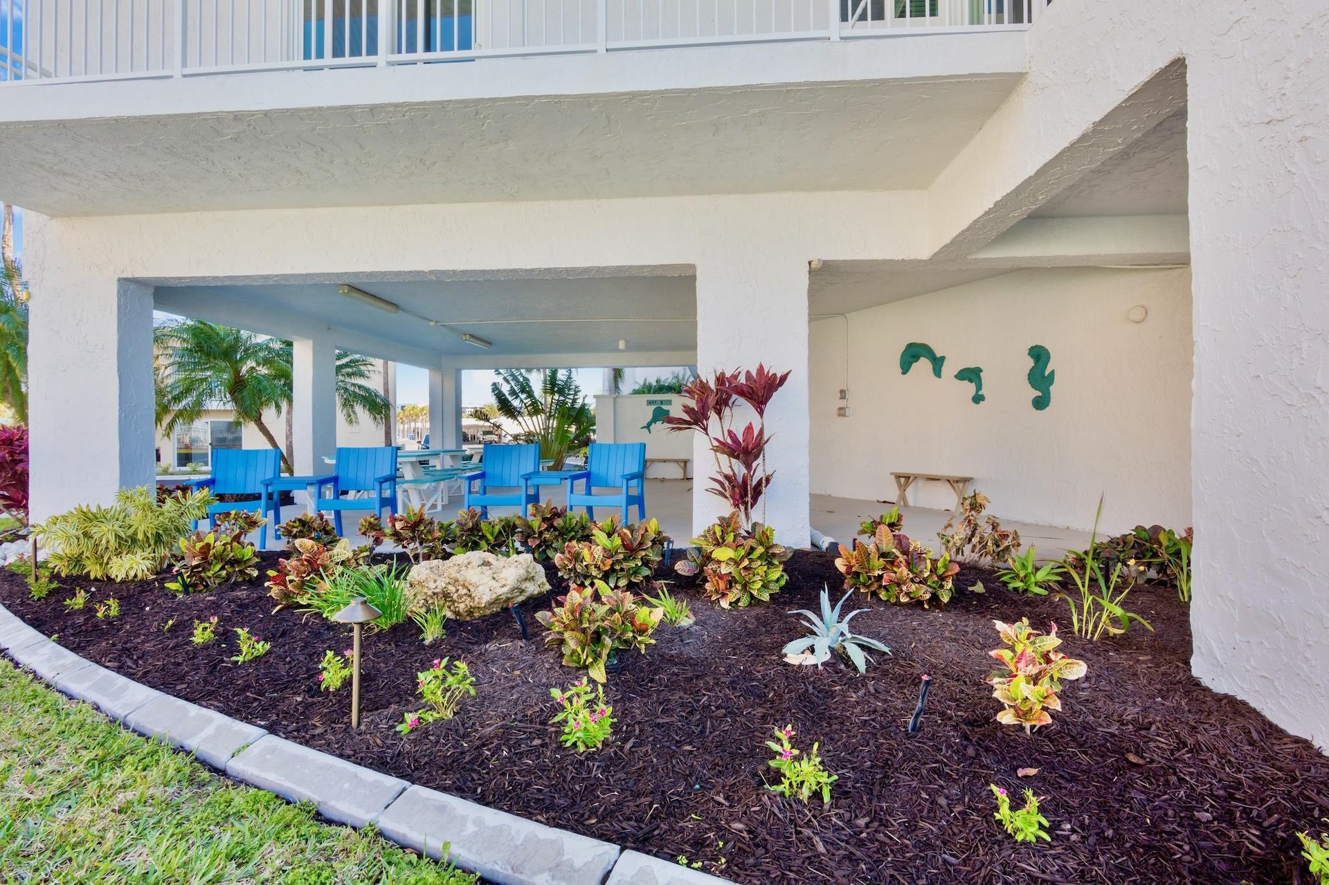 Jamaica Royale  Tropical Sands Accommodations