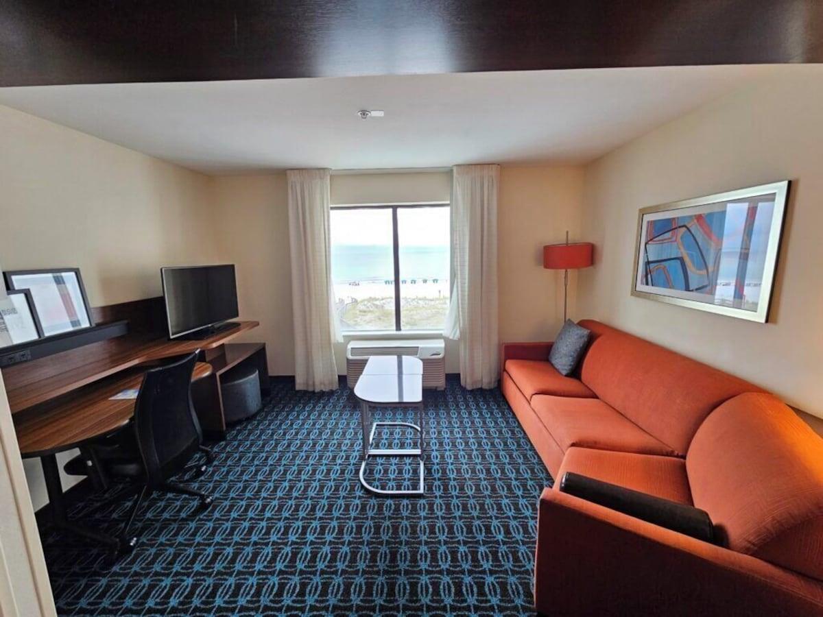 Room at Wavecrest Lodge in Fort Walton Beach, Florida