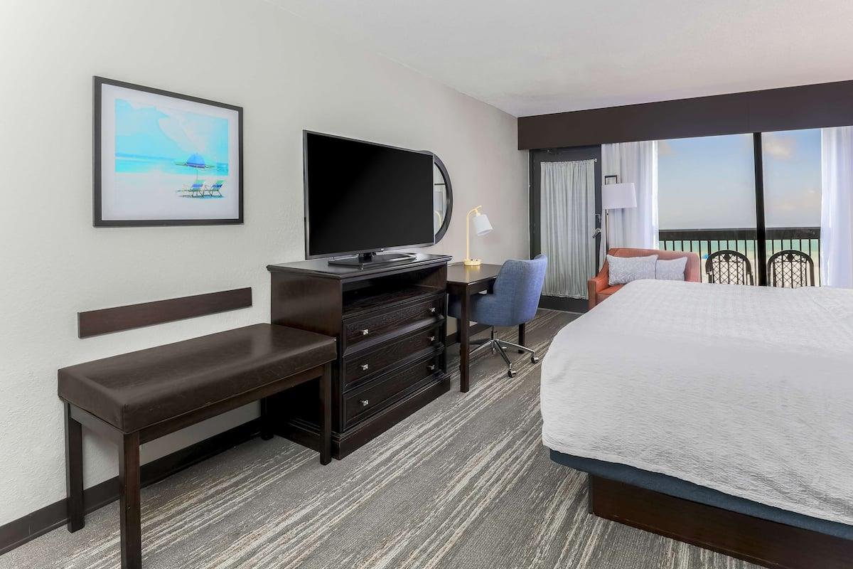 Room at the Hampton Inn at Fort Walton Beach, Florida