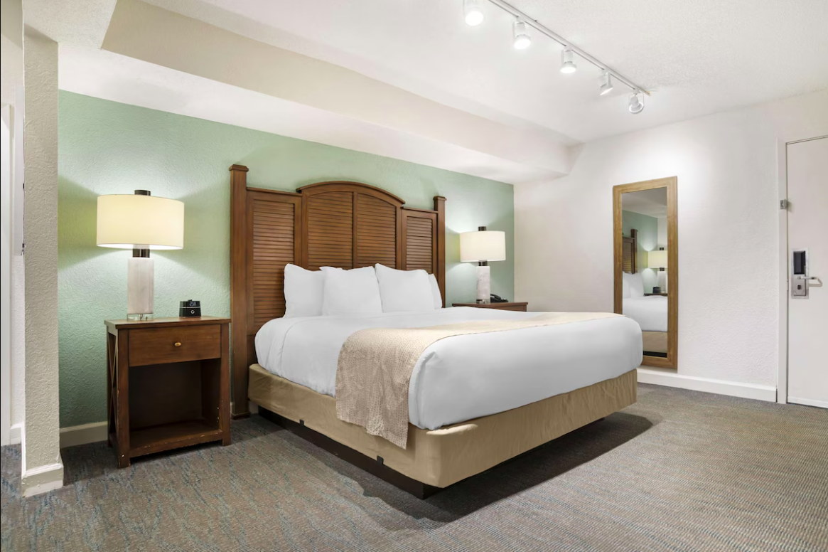 Room at Best Western on the Beach in Gulf Shores, Alabama