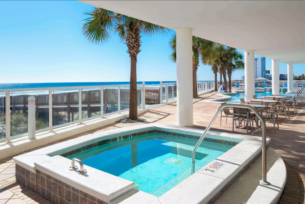 Hot tub at Best Western Premier The Tides in Orange Beach, Alabama