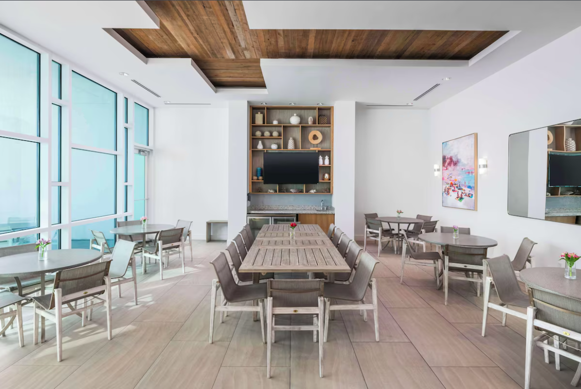 Best Western Premier The Tides in Orange Beach, Alabama