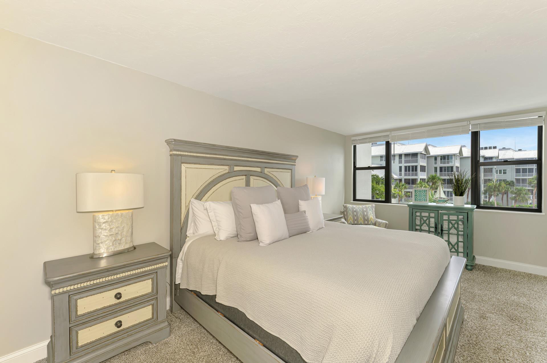 Primary Bedroom, King