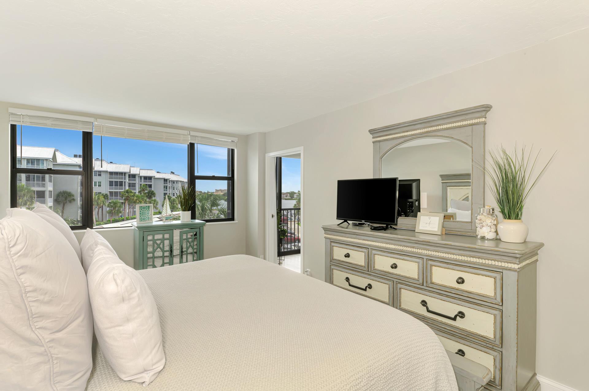 Primary Bedroom, King