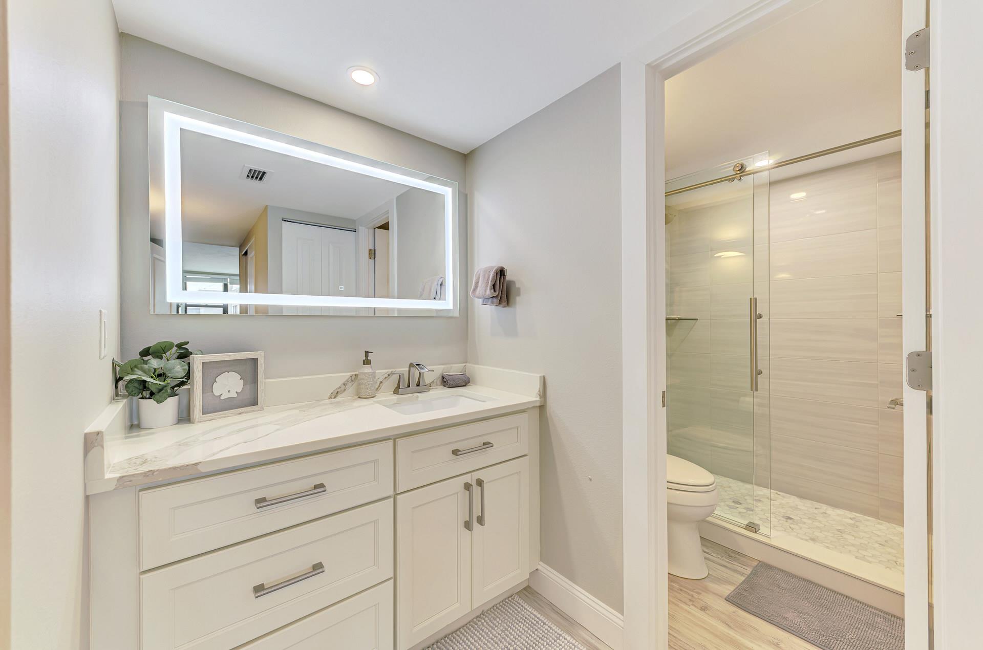 Primary Bathroom, Ensuite