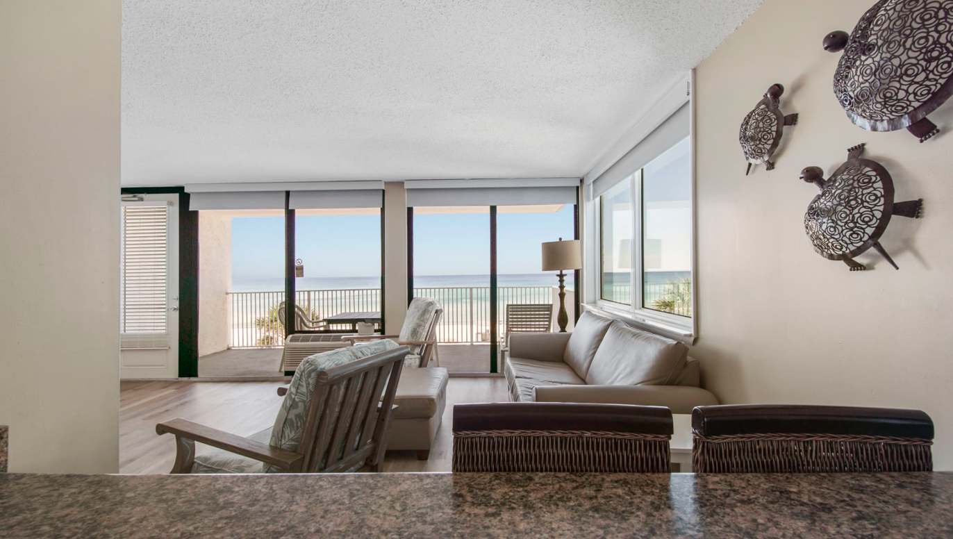 Room at the Osprey Motel in Panama City Beach, Florida