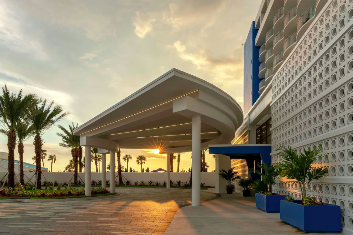 Hilton Clearwater Beach Resort  Spa
