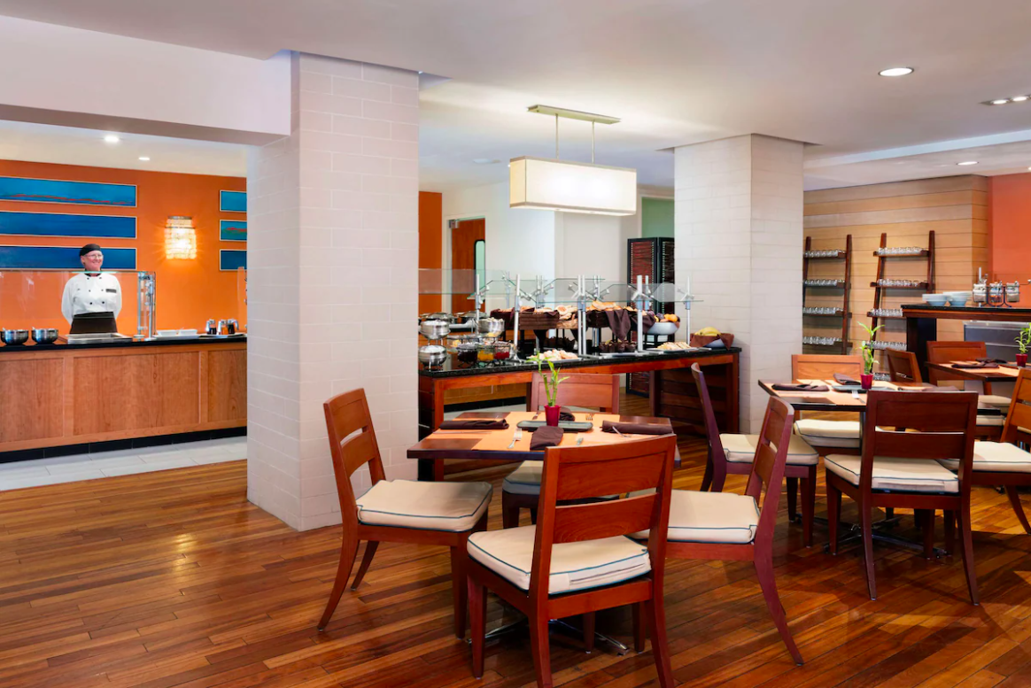 Restaurant at Hilton Clearwater Beach Resort  Spa