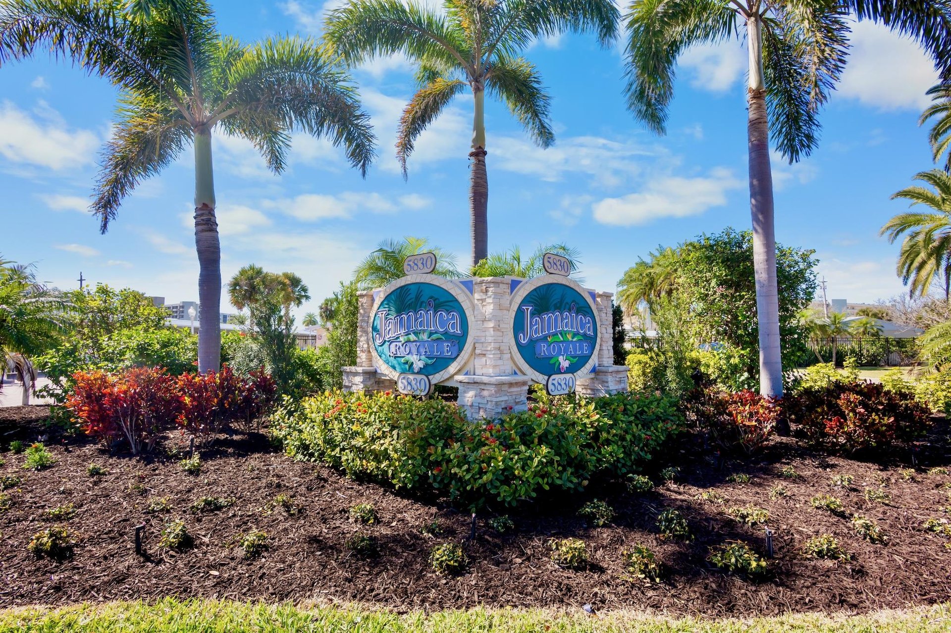 Jamaica Royale  Tropical Sands Accommodations