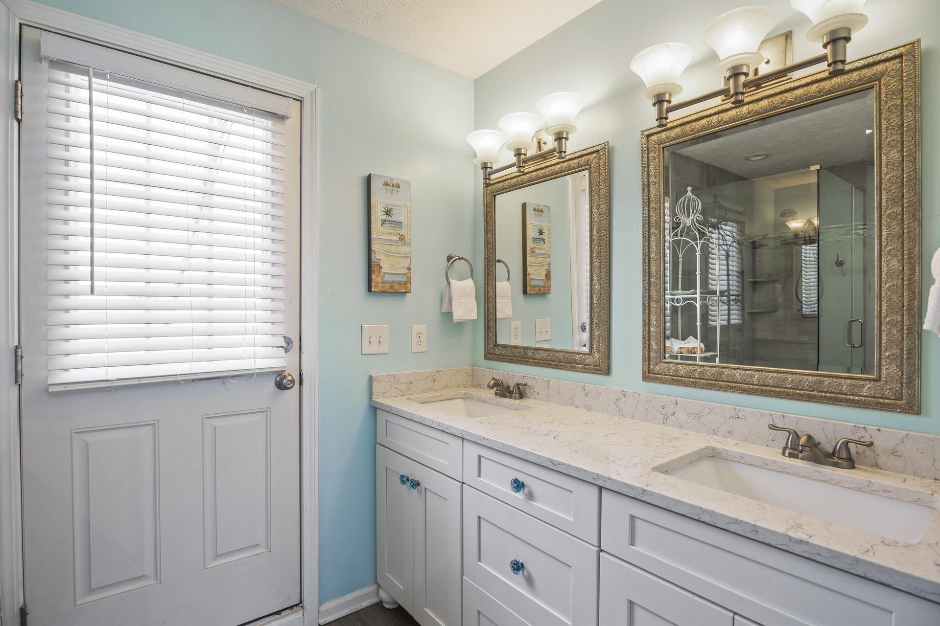 Destin Seafarer 204 17