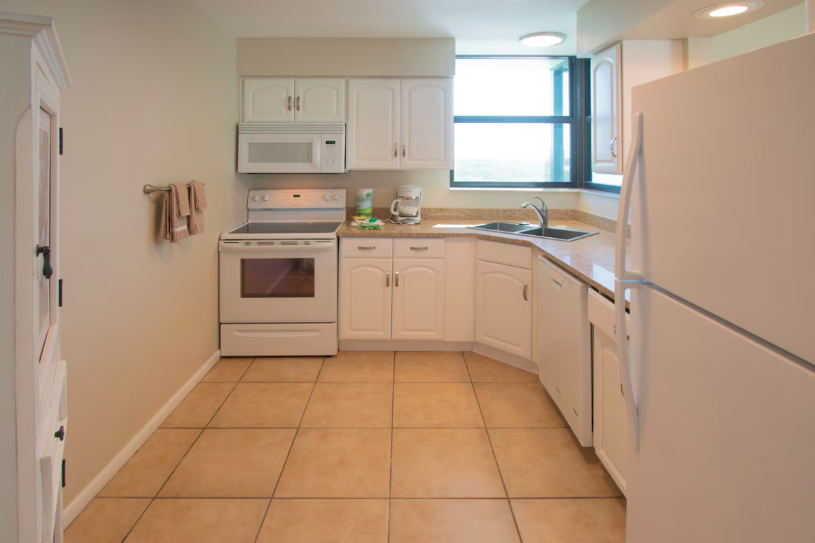 Kitchen at Bonita Resort and Club