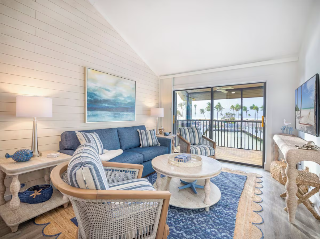 Room at South Seas Island Resort