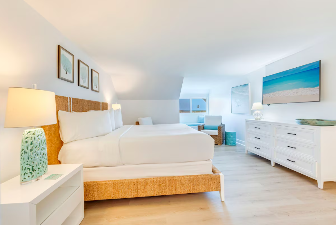 Room at South Seas Island Resort