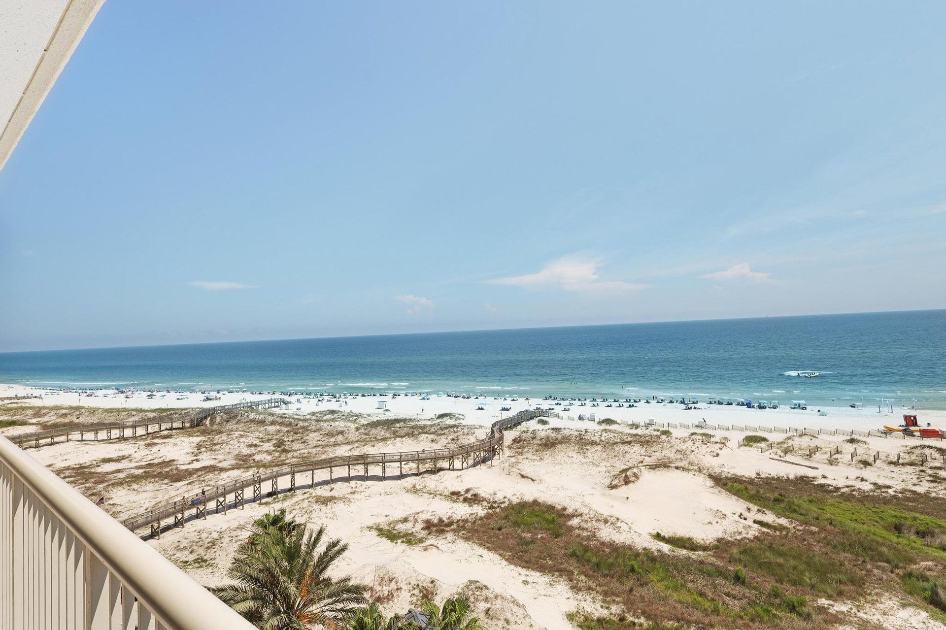 Beach Club Doral 807 25