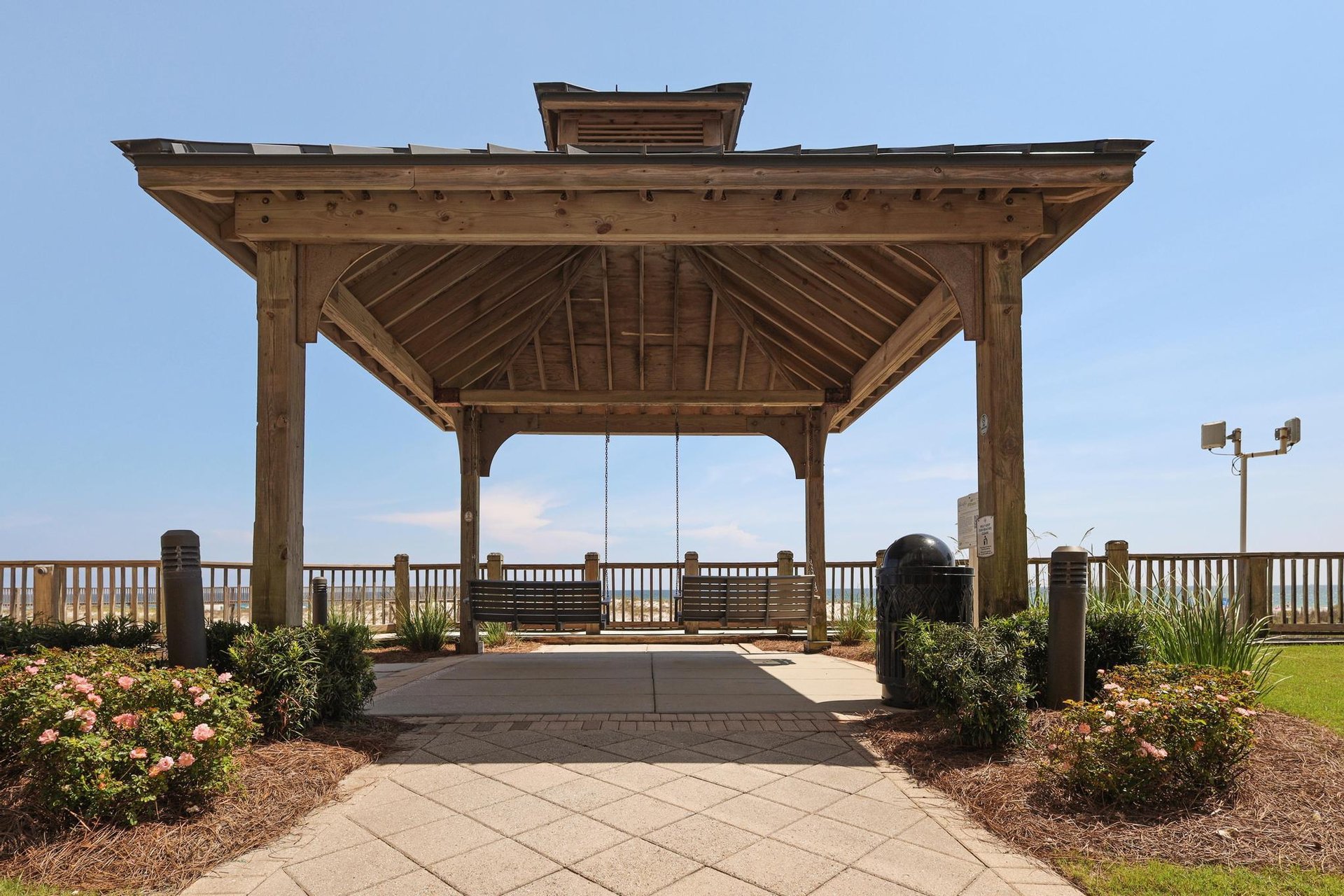 Beach Club Doral 807 31