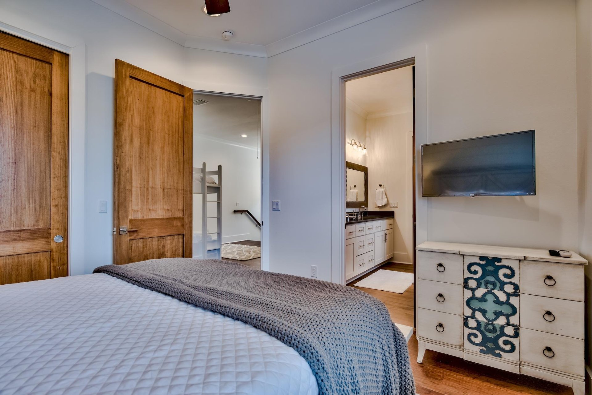 Carefree Living 1 28