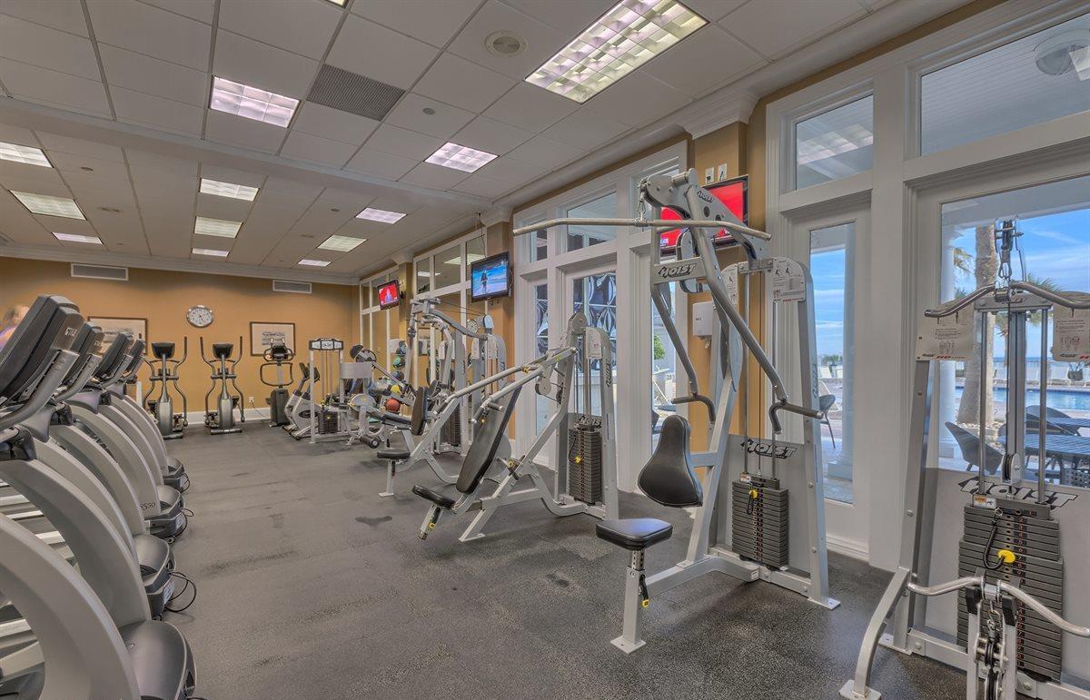 Beach Club Doral 807 38