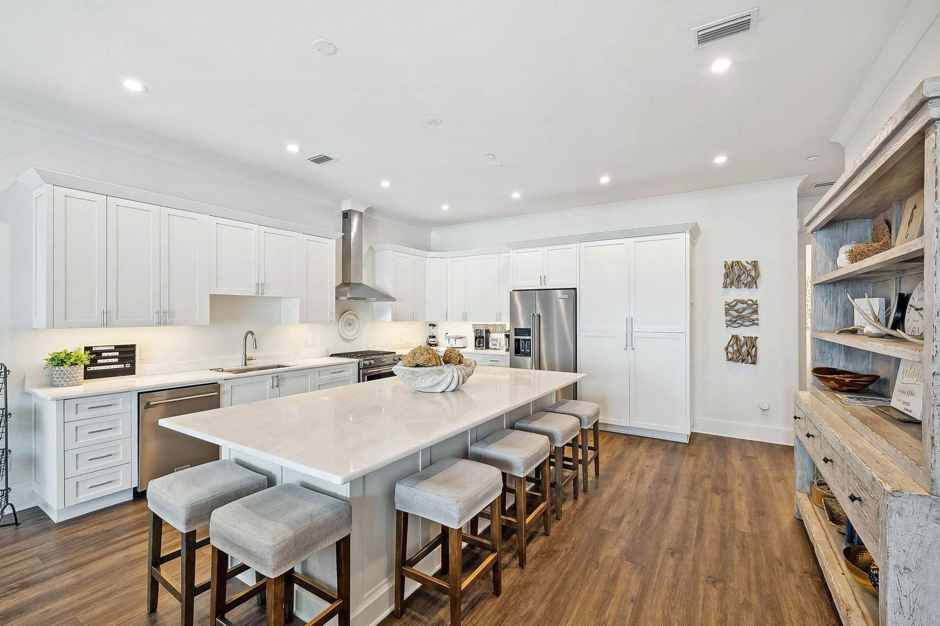 Regency Cabanas A2 2