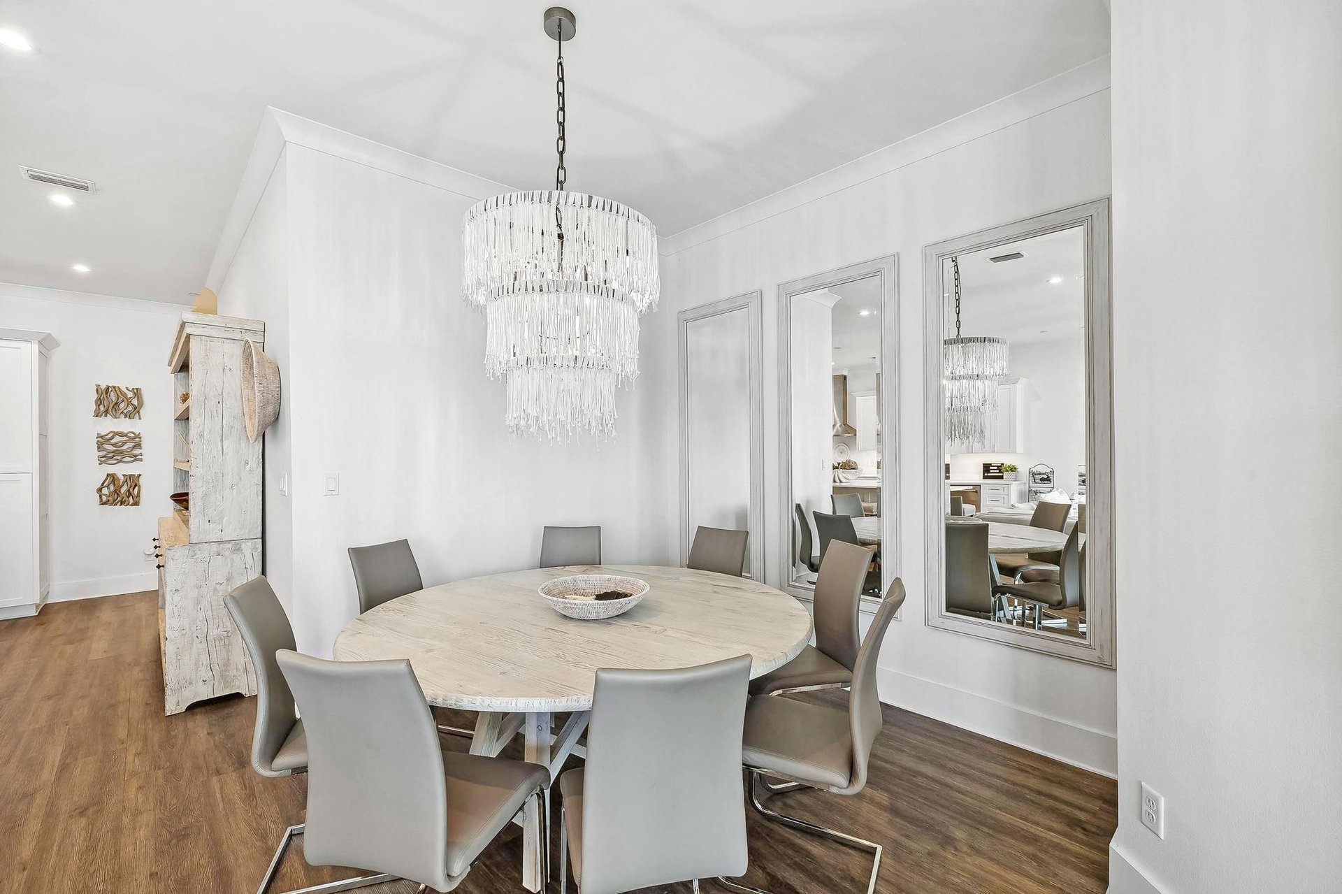 Regency Cabanas A2 9