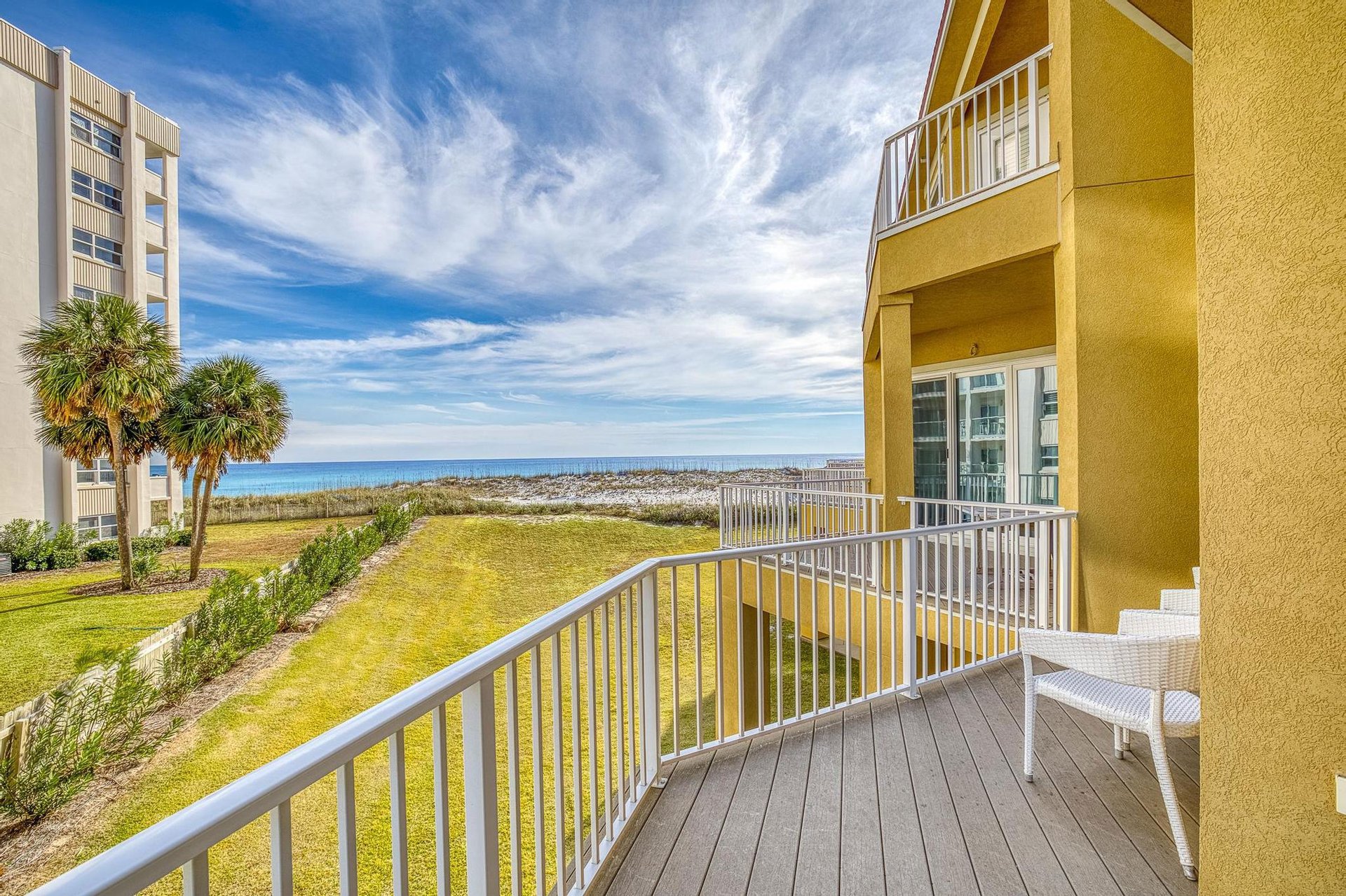 Regency Cabanas A2 10