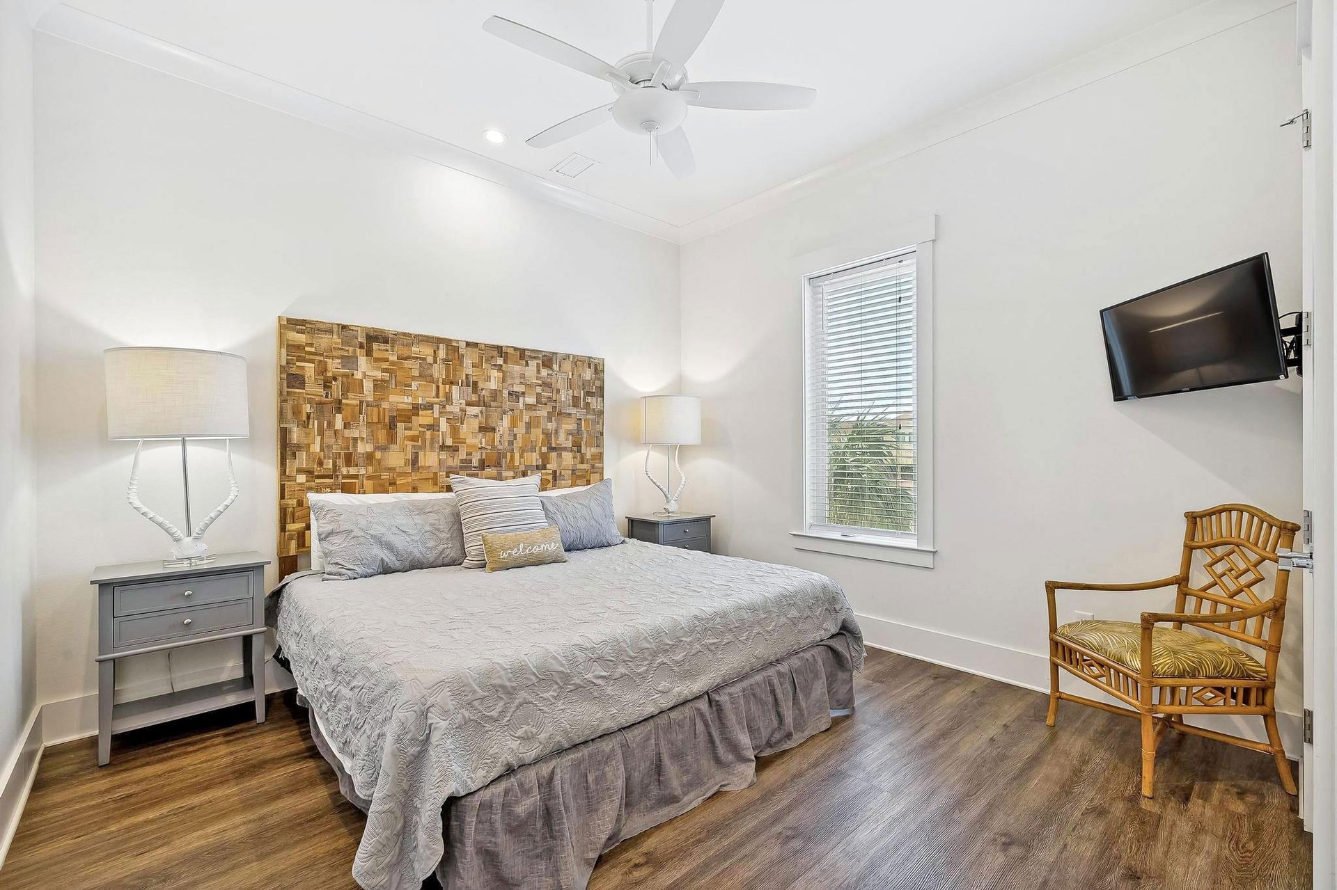 Regency Cabanas A2 13