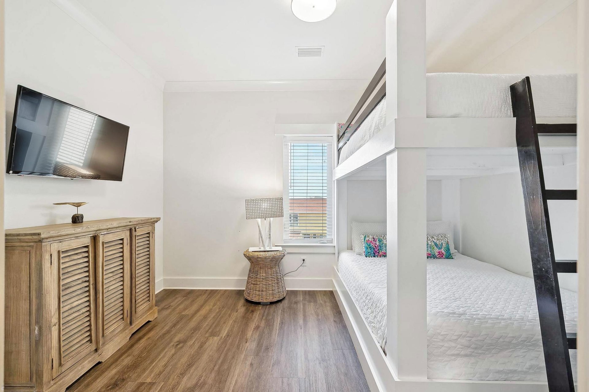 Regency Cabanas A2 14