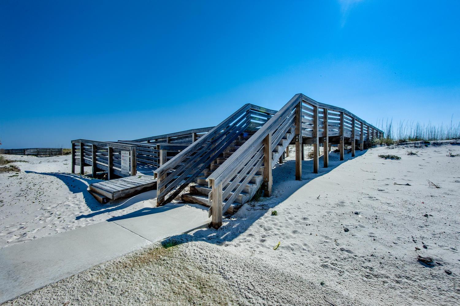 Regency Cabanas A2 28