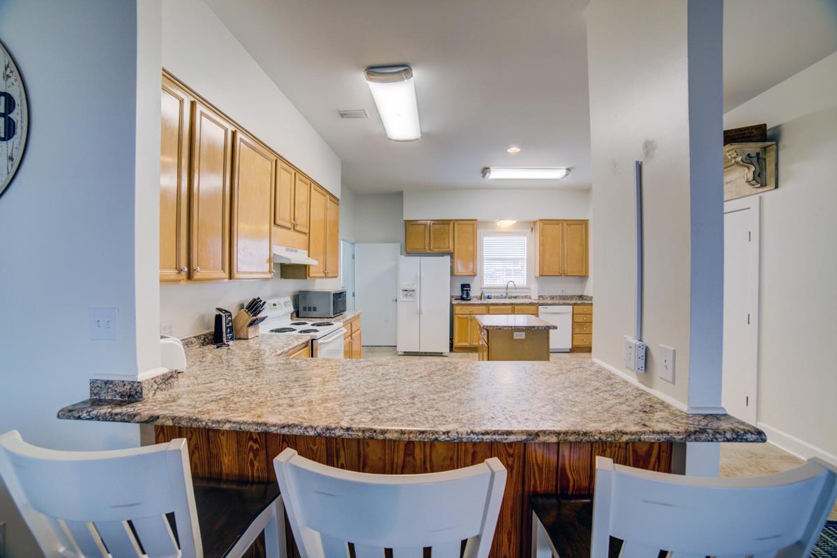 8017 Gulf Boulevard  Footprints in the Sand 15