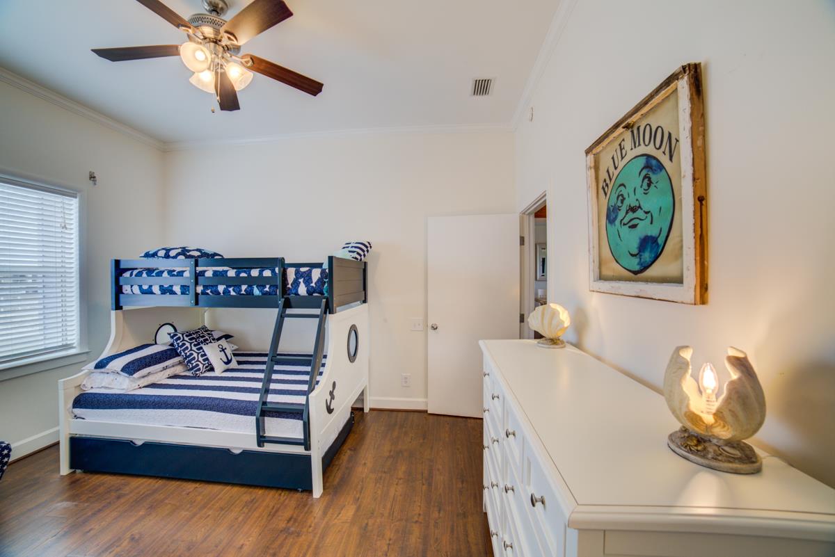 8017 Gulf Boulevard  Footprints in the Sand 24