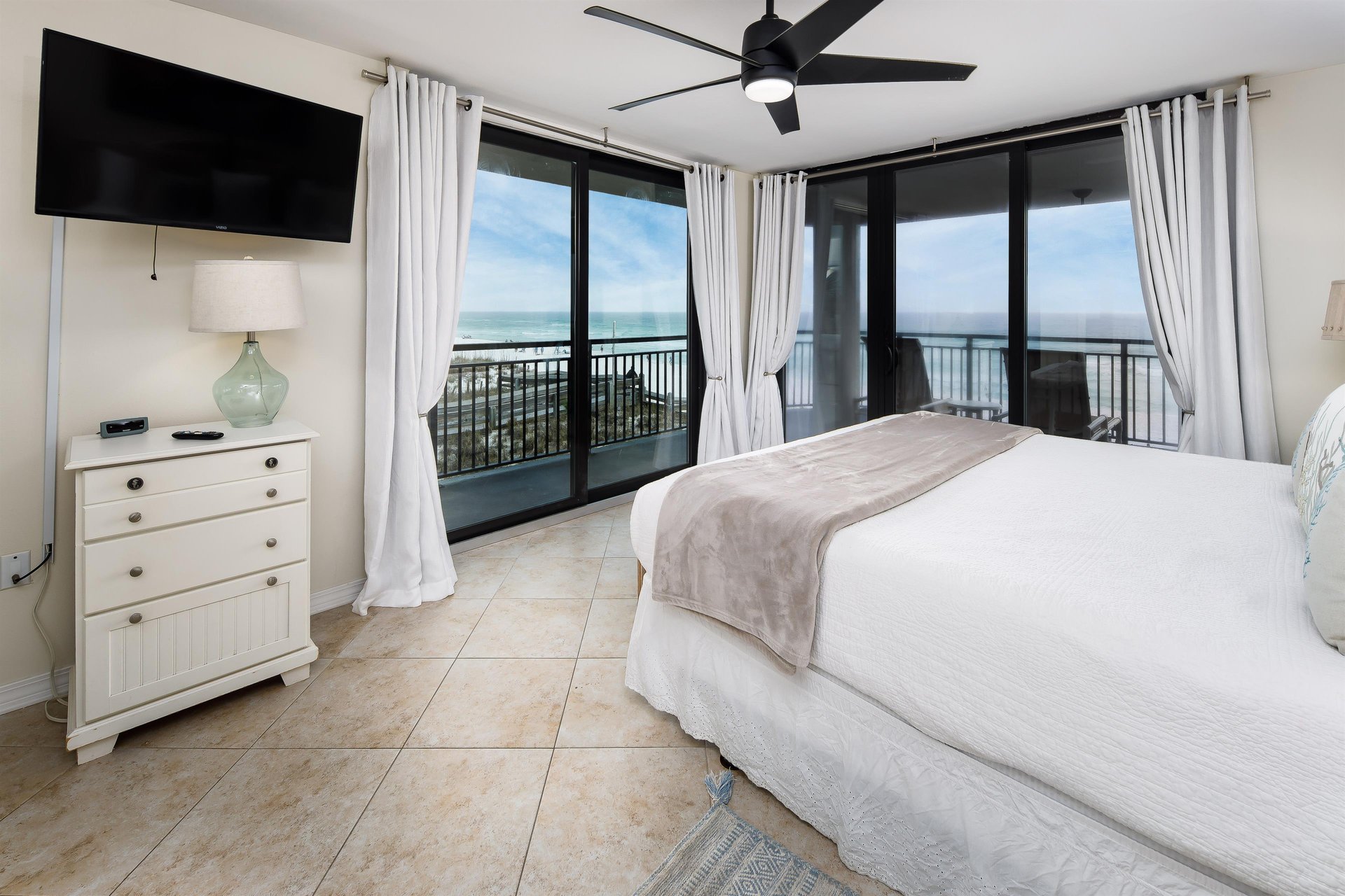 Nautilus Unit 1306 2