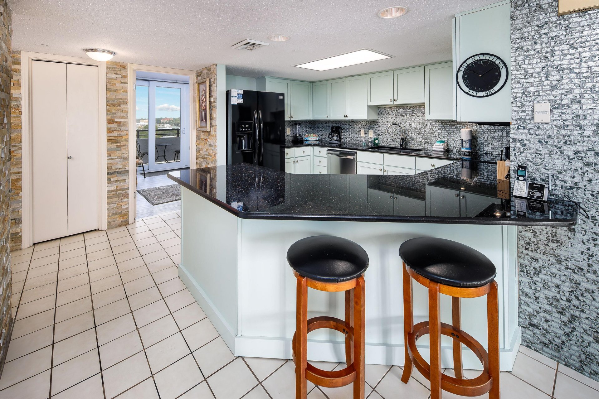 Nautilus Unit 1704 8