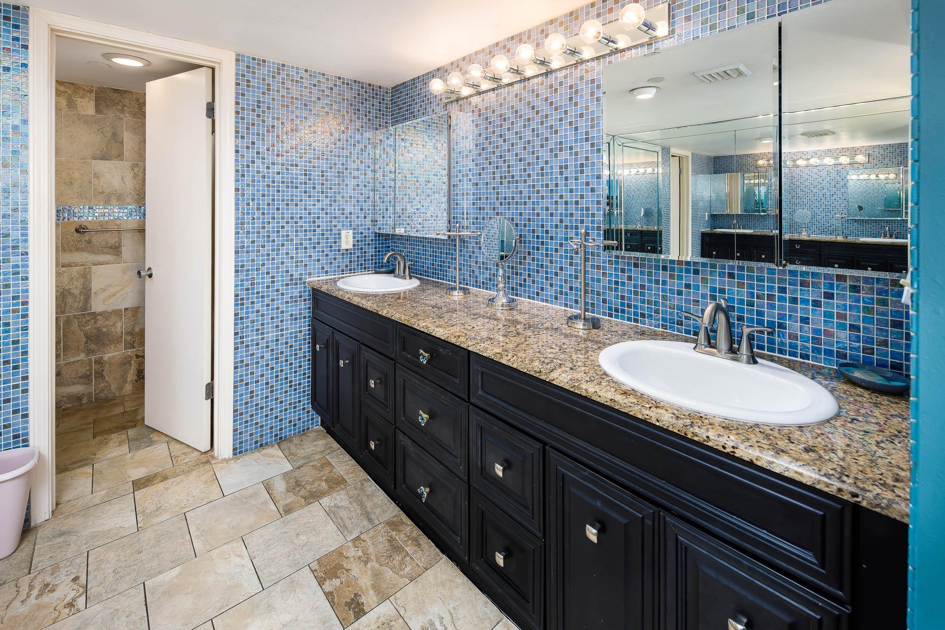 Nautilus Unit 1704 14