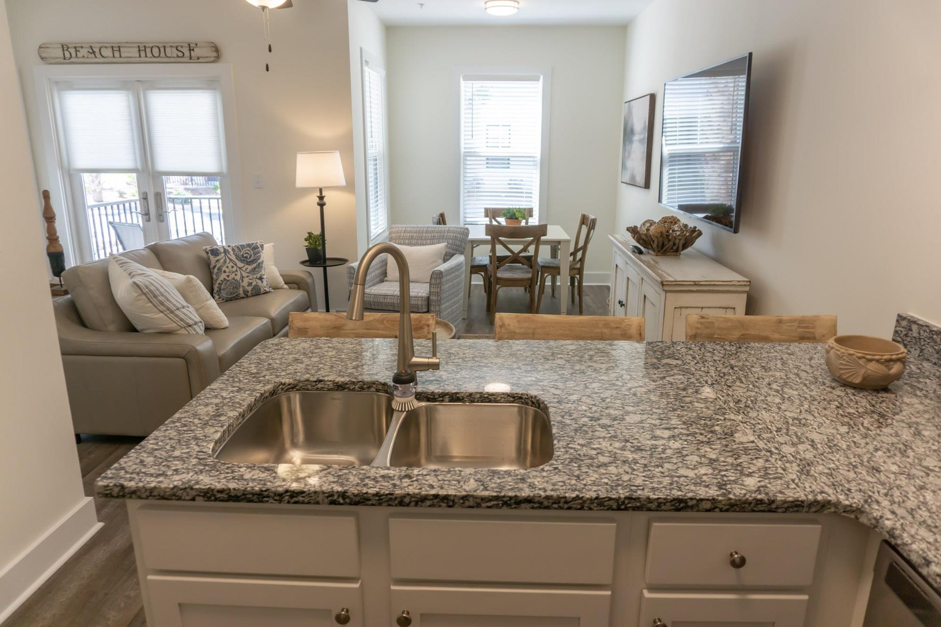 Hidden Lake Condos 112 7