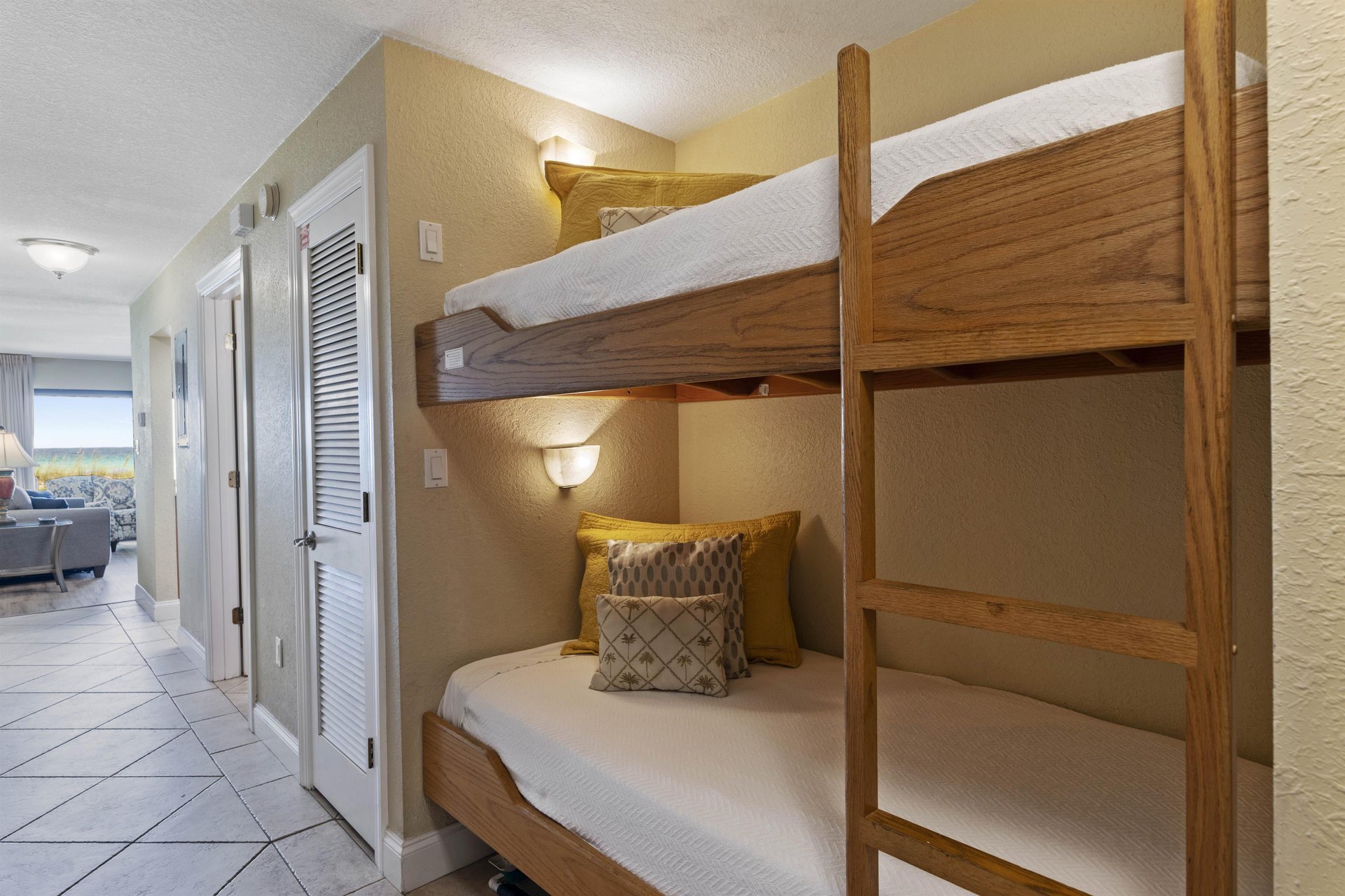 Destin Beach Club 106 11