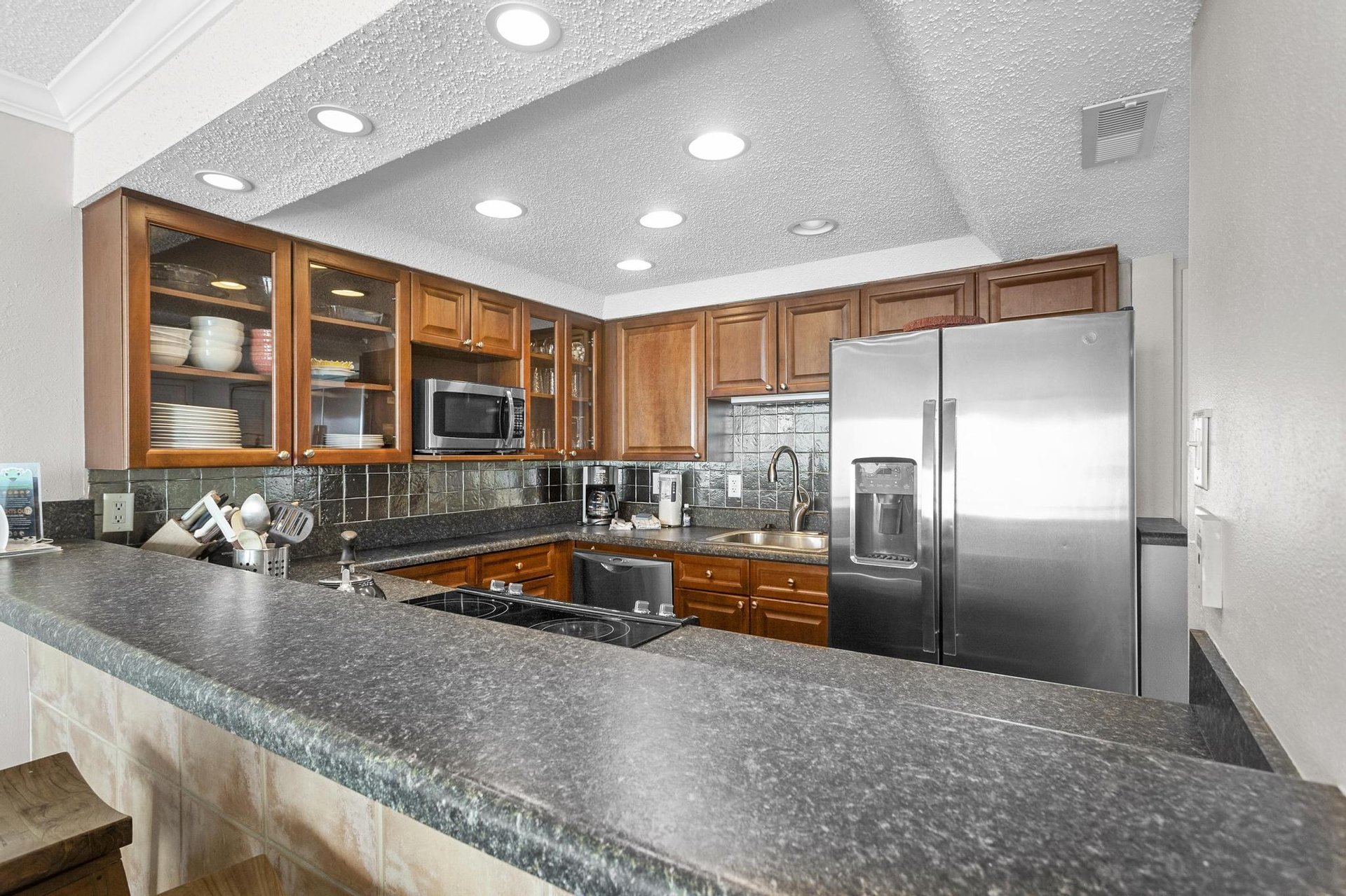 Sabine Yacht and Racquet Club 9D 7