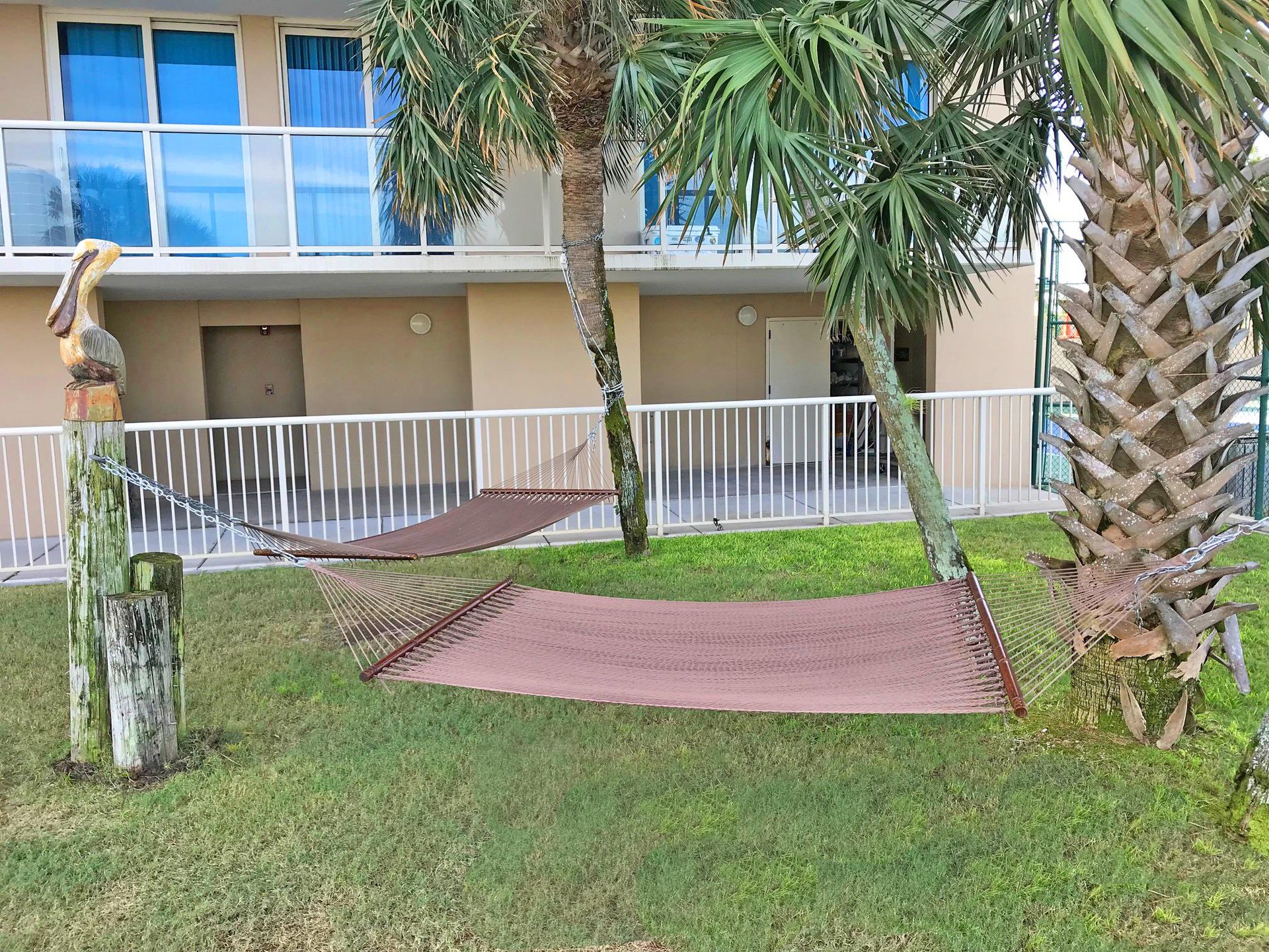 Sabine Yacht and Racquet Club 9D 32