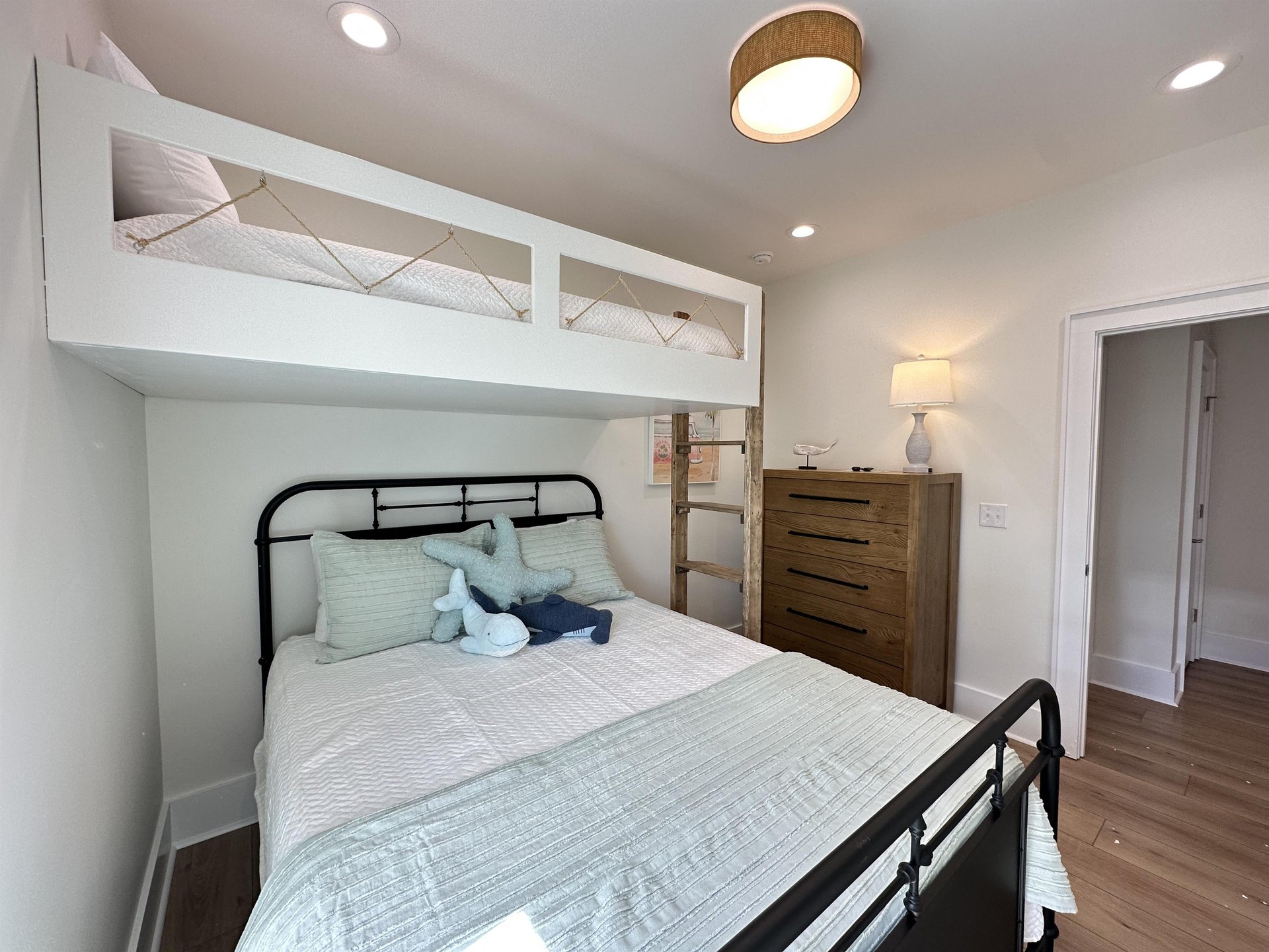 Pelican Place Cottages  D 26