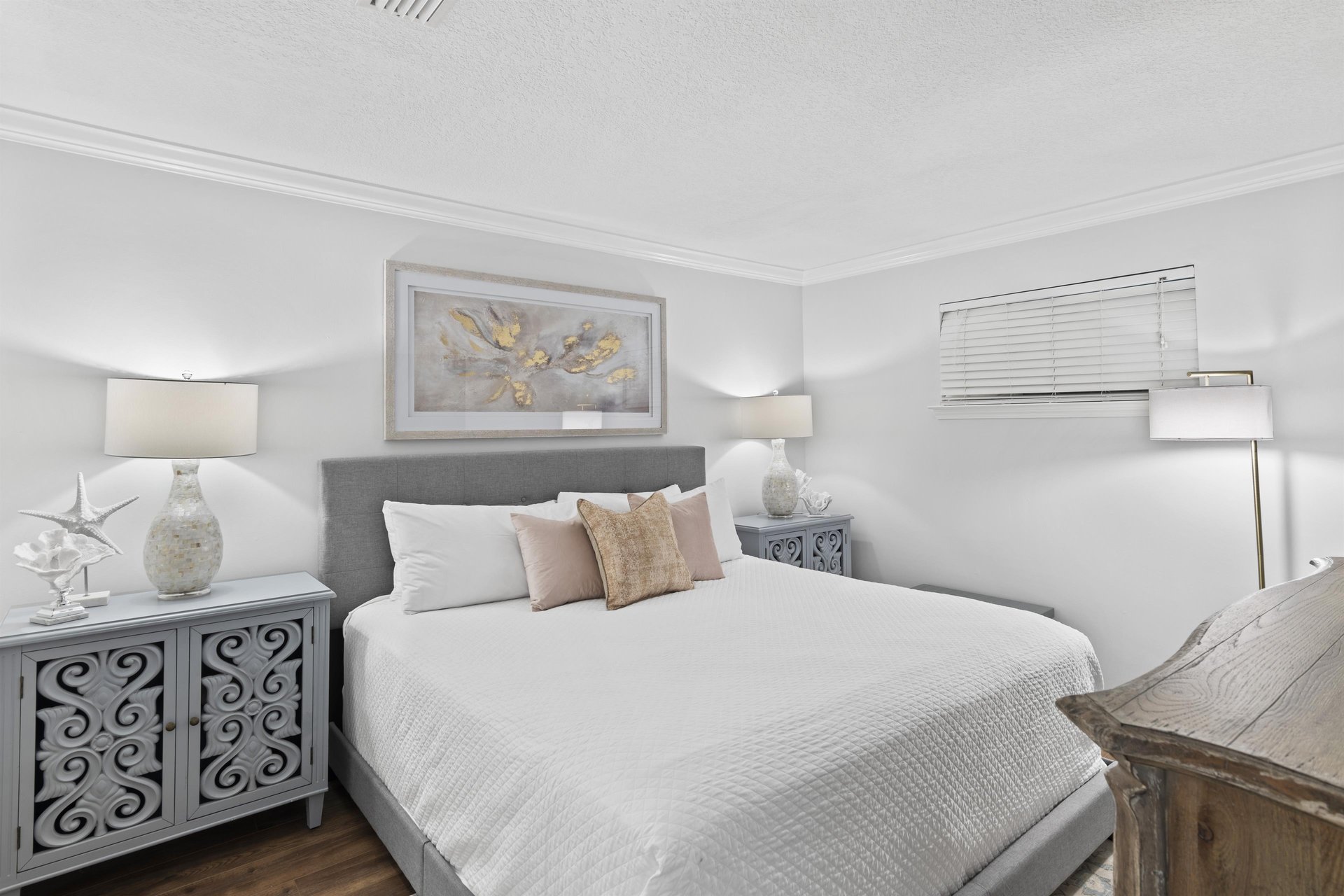 Coral Reef Club 07 10